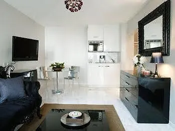 Apartamento Visionapartments Freyastrasse - Contactless Check-In Zurique Suíça